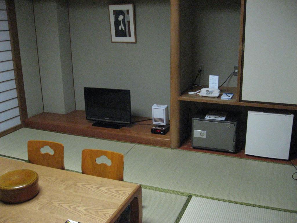 Gosho Nishi Kyoto Heian Hotel Room photo